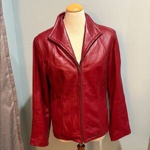 Nine West Red Leather Jacket
Size small that fits like a medium.